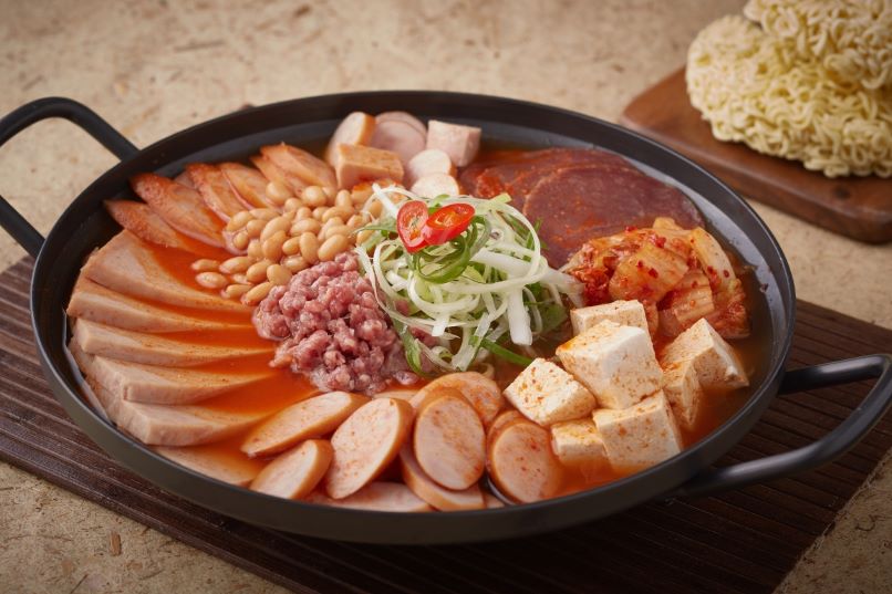 Budae Jjigae, food with the pain of Korean War 1950.