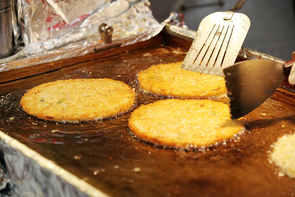 Bindaetteok, famous street food in Gwangjang sijang Aug 2023.